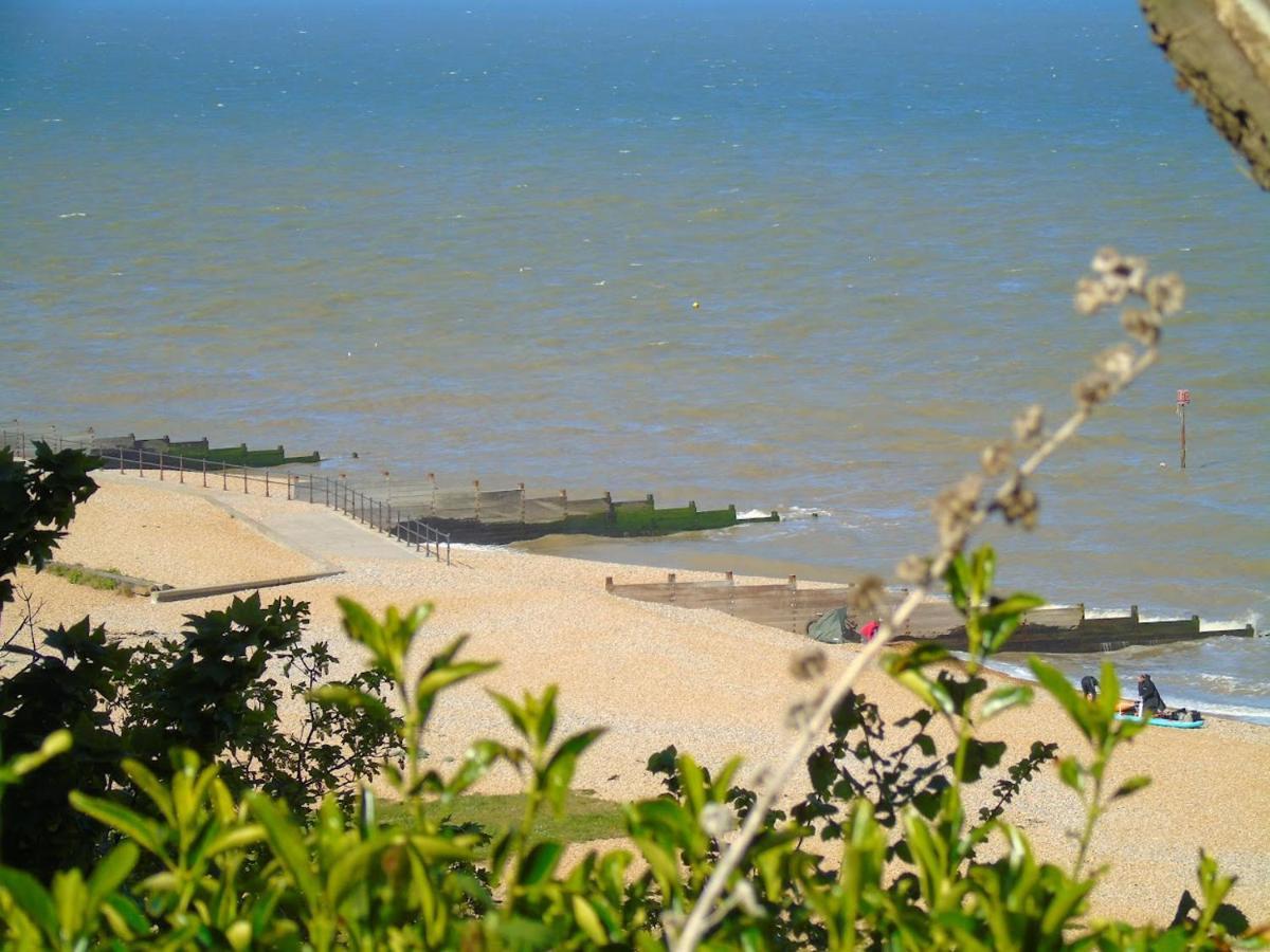 Chalet Brightstone Kingsdown Cliffs Location With Indoor Pool, Tennis Court, Mini-Golf Short Walk To Beach And 3 Great Local Pubs מראה חיצוני תמונה